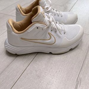 COPY - Nike shoes size 7